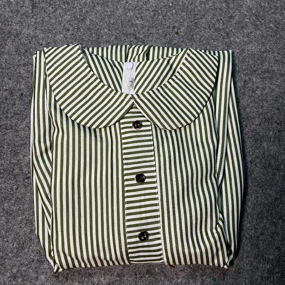 stripe hijau botol
