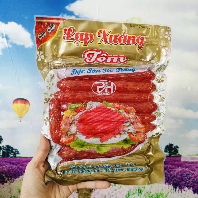 1kg LẠP XƯỞNG TÔM CAO CẤP: Lạp khô thượng hạng,60% Tôm tươi "Đặc Sản Sóc Trăng" 1kg=2túi. Ko phẩm màu, thành phần:.Tôm, thịt heo, mỡ heo.80% nạc..Ăn Vặt  Food chan garut 3