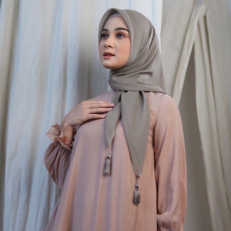 Hijab Segi Empat Paris Tassel Premium || Jilbab Paris Tassel  Part 2 Square 0