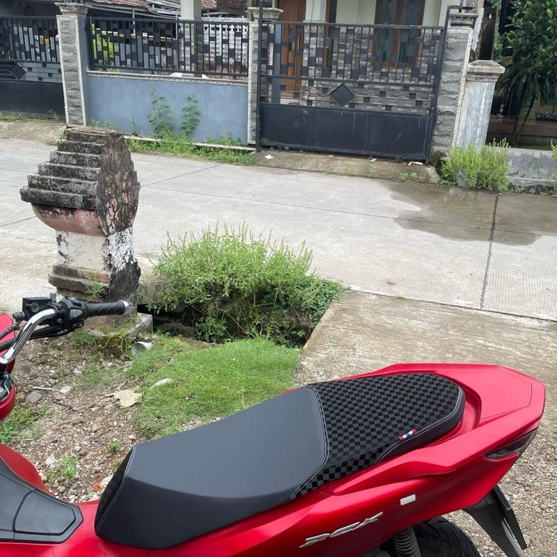 Honda Jok PCX 150 & 160 Anti Jinjit Slim Set Kulit - Jok Motor PCX 1 Set Siap Pasang 9