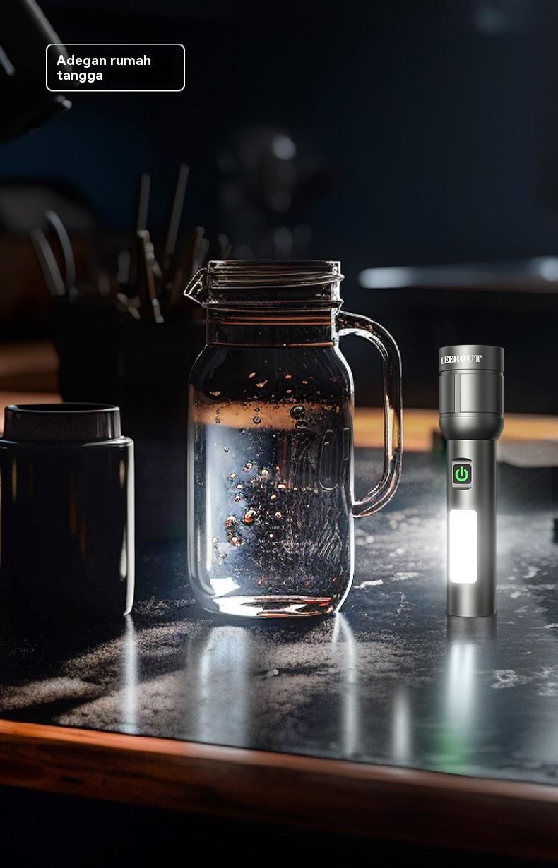 LEEROUT FlashlightSenter Terterang LED 1500 Lumen Super Terang Zoom TeleskopikDengan lampu peringatan Jangkau panjang LEEROUT FlashlightSenter Terterang LED 1500 Lumen Super Terang Zoom TeleskopikDengan lampu peringatan Jangkau panjang