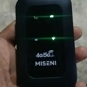 【Garansi 1 tahun】Jaringan nirkabel seluler WiFi portabel 2025 hotspot Internet rumah pita lebar baru WiFi portabel kartu Internet berkecepatan tinggi plug and play