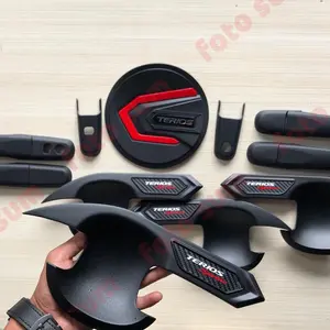 outer hendel dan caver tangki mobil Terios list merah 2018 sampai 2026 hitam doff