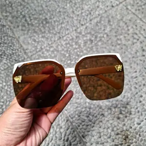 Kacamata Hitam Wanita Fashion |Square Style in Gradien Ocean Piece|Tanpa Bingkai Sunglasses