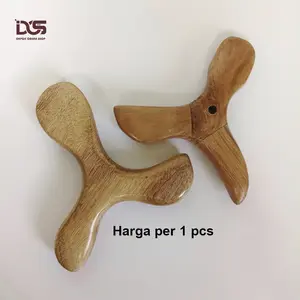 Alat Pijat Telapak Kaki Tangan Refleksi Urut Kerokan Badan Masuk Angin Pijet Reflexi Totok Pijit Repleksi Pemijat Manual Tradisional Segitiga Kayu
