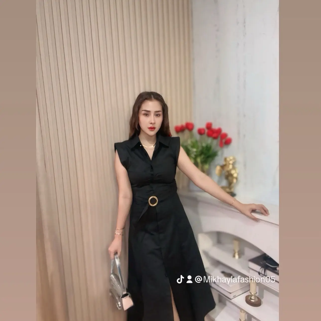 Dres Yuri Tanpa Lengan Casual Wanita Model Terbaru