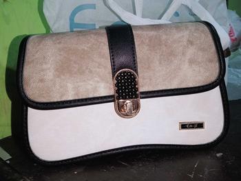 Product Review of En-ji Yuno Shoulderbag - Khaki from N**a 0