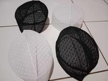 Product Review of (ECER)PECI KOPIAH ALDAN JARING/HRG TERMURAH Peci Songkok Muslim Nyaman Hitam Putih Dewasa Motif Haji Pria from I**n 2