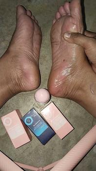 Product Review of HIH Original Pelembab dan Perawatan Retak Tumit dan Cream Kaki Kapalan Cream Kaki Pecah pecah Ultra Moisturizing Cream Stick Melembutkan dan Menghaluskan Tumit Kaki Original 40gr from Y**h 3