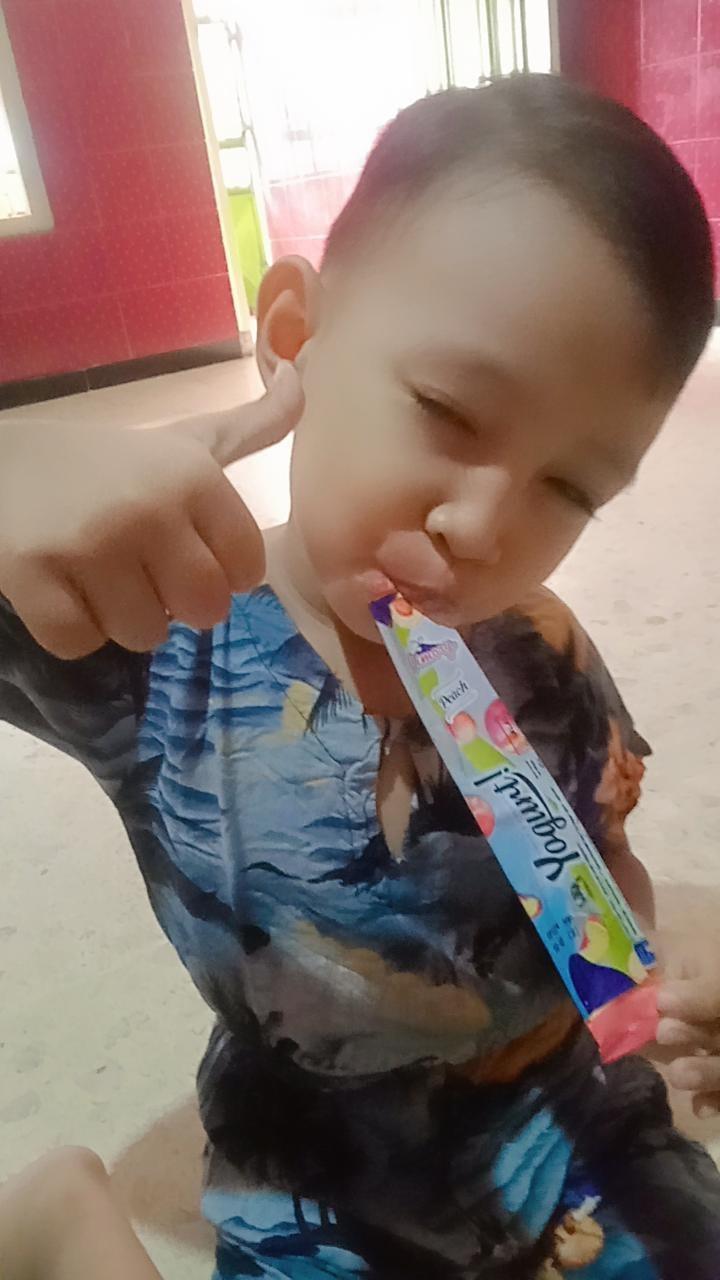 Product Introduction of Cimory Stick 40gr Rasa BARU Peach 1