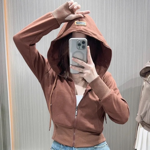 ÁO KHOÁC Nguyễn Dung