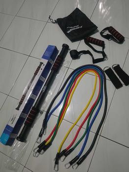 Product Review of WANNAFIT Pull Up Bar Door Chinning | Chin Up Tiang Angkat Badan | Alat Olahraga Rumah from J**i s**1 0