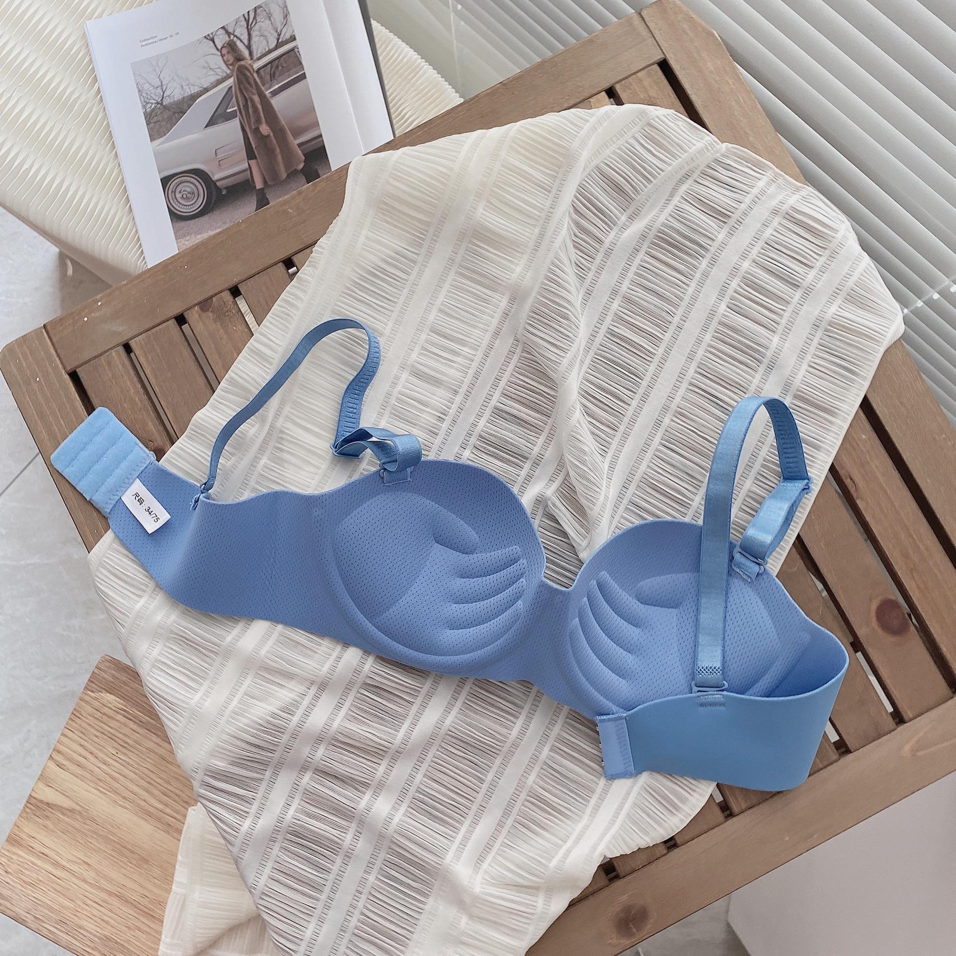 4PCS Bra Wanita Nyaman  BH/BRA WANITA NYAMAN (909) Bra Tanpa Jahitan Kawat Busa Tebal Size 34-40