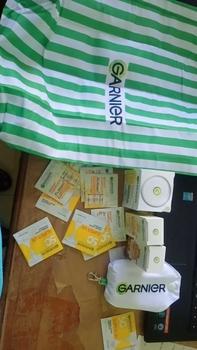 Product Review of [FREE 6X SERUM] Paket Hemat Brightening - Glowing ISI 2 ISI 3 - Brightening - Krim Pagi Malam – Bundle – Serum Vitamin C - Moisturizer from R**a K**a 0
