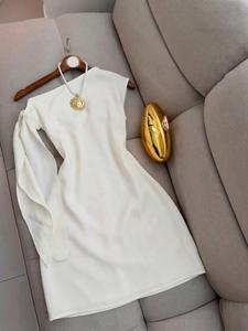 Vestido corto de mujer con diseño único de punto, fuera del hombro y con moño, ajuste delgado, tirantes ajustables, ropa casual y a la moda