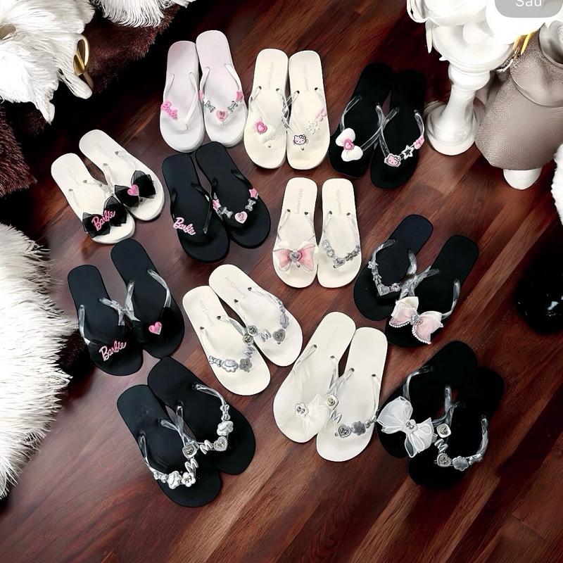   SiMêShop  DÉP KẸP NƠ 2026 - DÉP THIẾT KẾ SANG CHẢNH  - DÉP NỮ  - DéP Shoes Women GiàY -  Dép Lê - Xỏ ngón 2 dep kieu guốc đi biển vip có đính charm xinhlung xinh déplê giay depsieuben tông mềm deptoong 