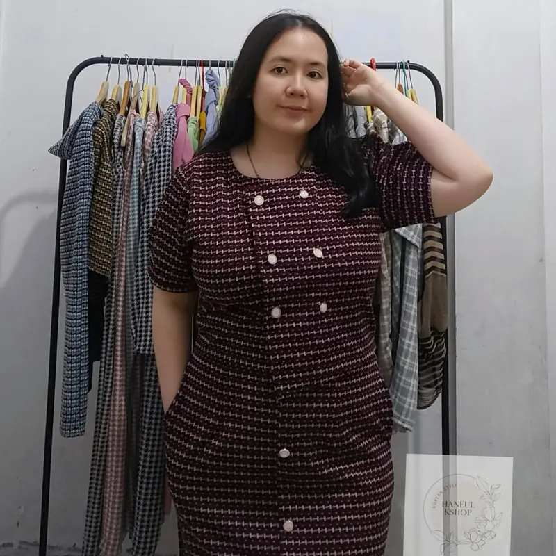 JUMBO (XXL) Jiwon Premium Korean Style Set Atasan dan Rok untuk Dewasa dan Remaja - Formal Casual Crop Pendek 0