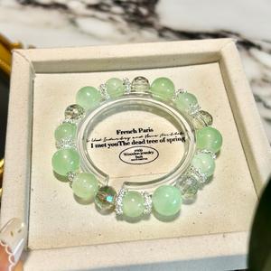 Vòng Tay Đá Xanh Lá Đậm, Thiết Kế Cổ Điển & Phối Màu Hài Hòa