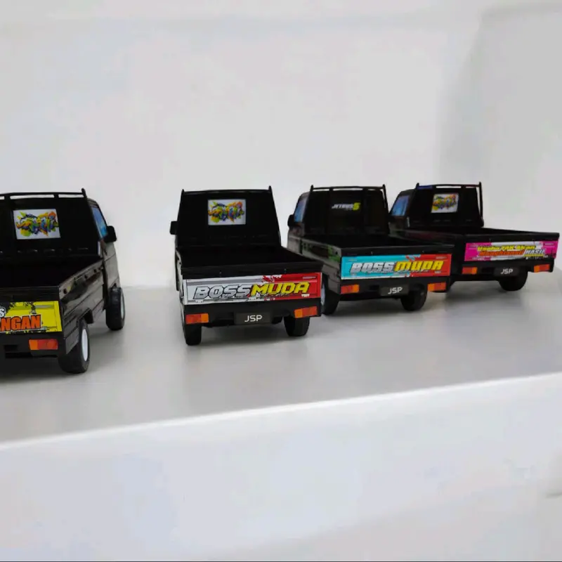 Mainan Mobil Pickup L300 Toys Dilengkapi dengan Tali penarik Keren 2