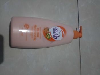 Product Review of Emeron Lovely Naturals Hand and Body Lotion 400ml Vitamin Extract from m**a b**s 2