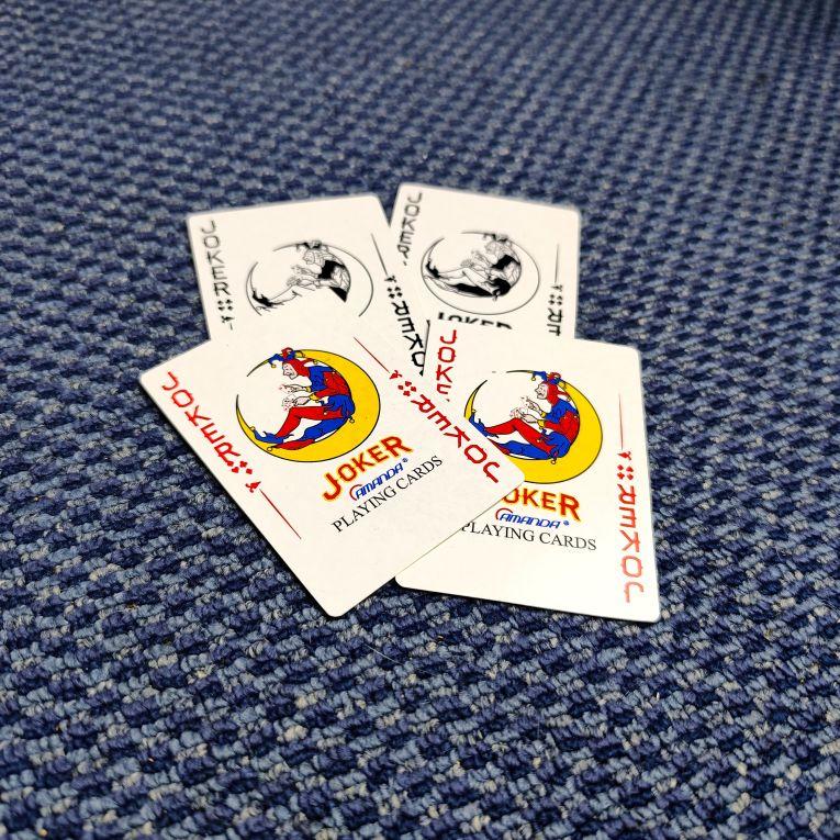 AMANDA APC-128 Gold Egde Kartu Remi Poker Pinggir Emas ORIGINAL AMANDA APC-128 Gold Egde Kartu Remi Poker Pinggir Emas ORIGINAL