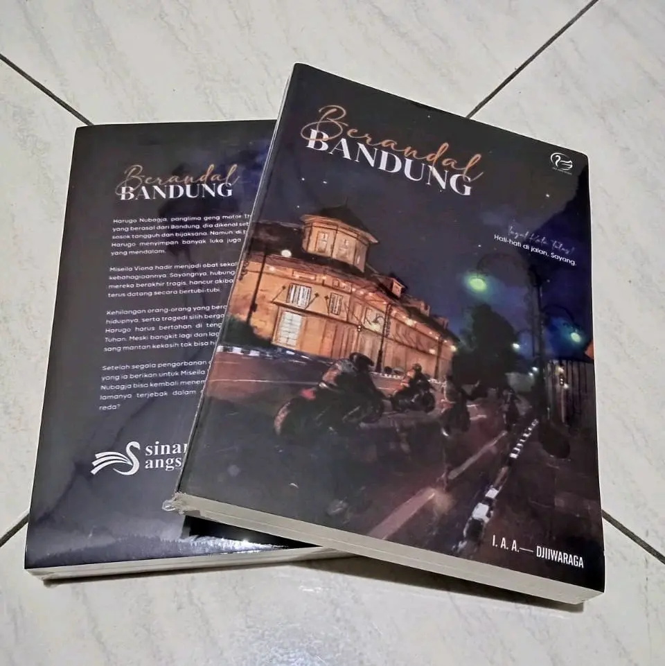 Novel Remaja BERANDAL BANDUNG kertas bookpaper + Bookmark