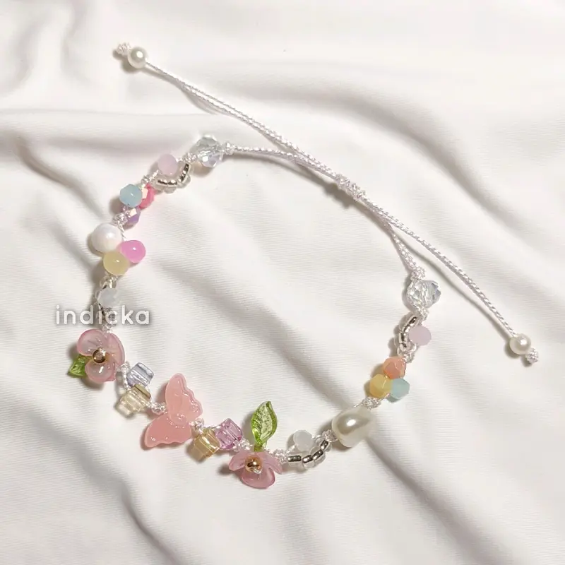 Gelang Manik Kupu "Butterfly Era" Tali Serut Beads Bracelet Bead Bracelets Shine String Aesthetic Cottagecore Flower Blooming Floral Fairy untuk Cewek Cewe Wanita Perempuan Anak Remaja Dewasa Couple Bestie Kado Pacar Gift Plastik Kristal Bunga Women 2