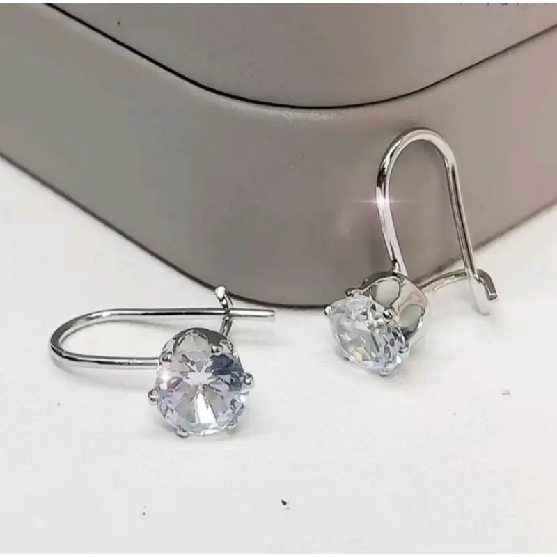 ANTING DESY TITANIUM WANITA DESAIN MATA ANTING TITANIUM SILVER ANTI KARAT DAN TIDAK LUNTUR