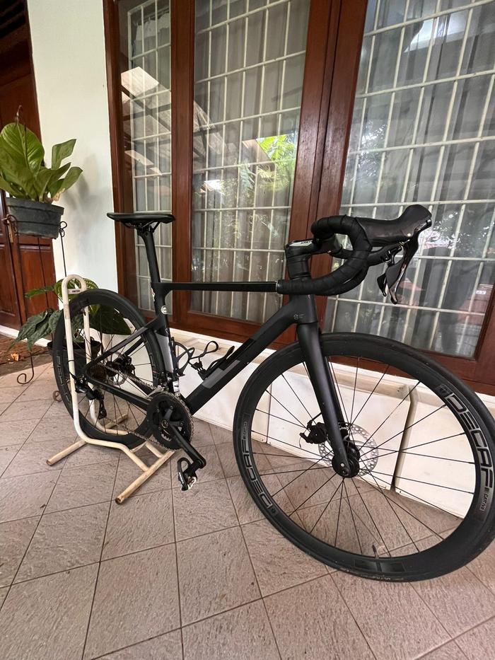 Jual Java Sepeda Vesuvio 2021 Frameset Carbon T700 UCI Wheelset Decaf ...