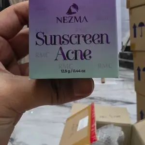 Sunsscreen acne by nezma rmc