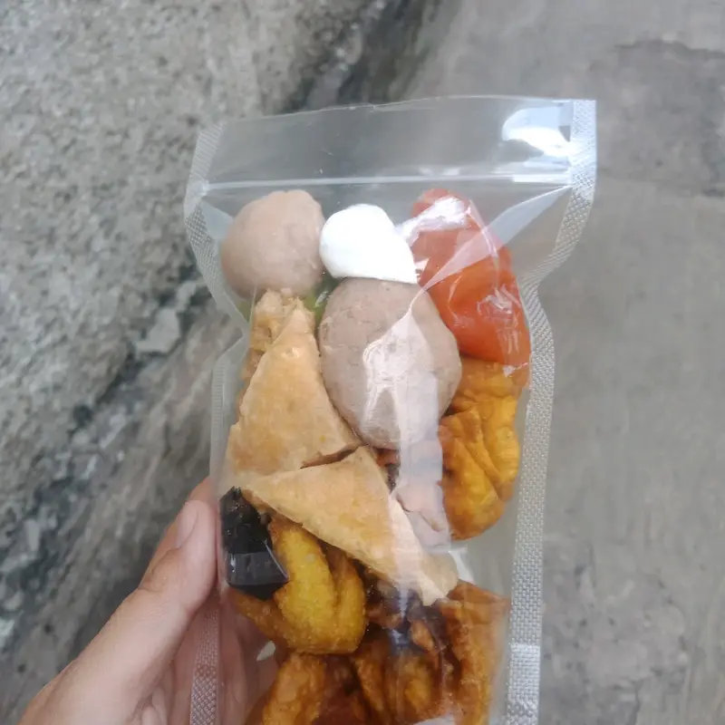 cuanki sambal ijo ciri khas cuanki garut,isian nya baso,siomay,tahu bumbu dll di jamin enakk Food 2