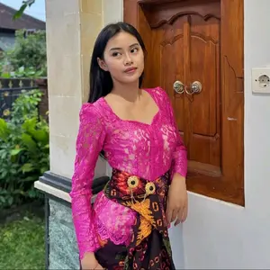 Santari Bali Kebaya Aliya Fushia