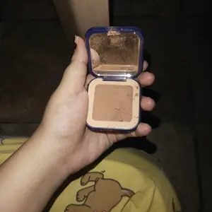 Inez CCP Radiant Touch Bronzing Powder - Pistachio