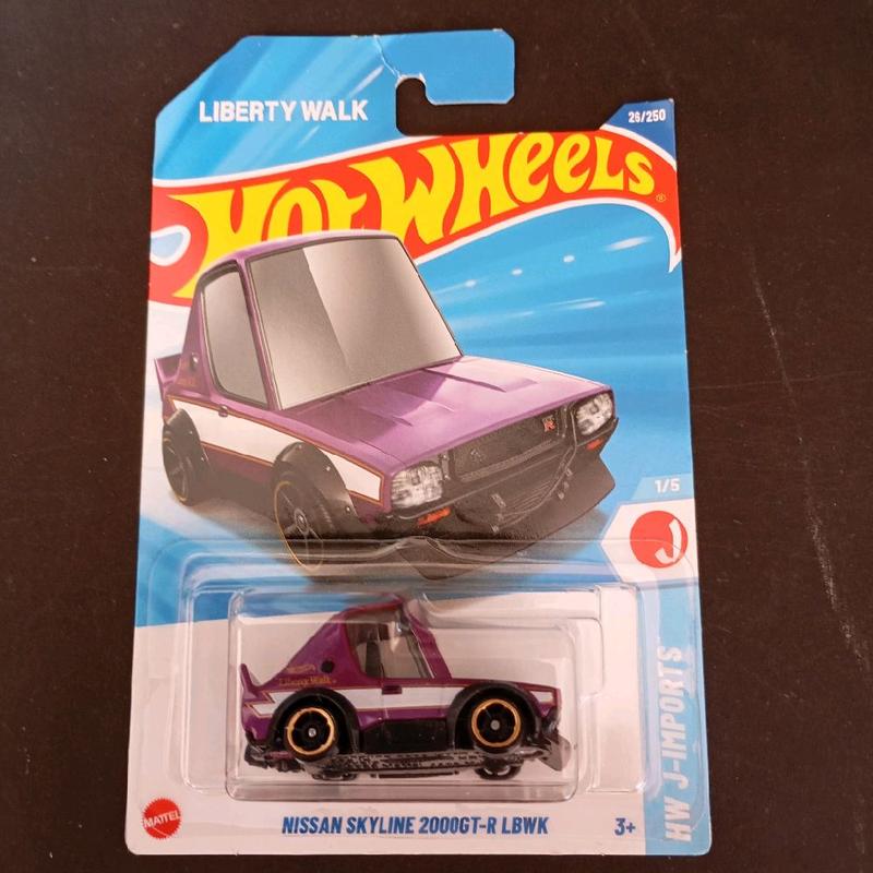 Hot Wheels Nissan Skyline 2000 GT-R LBWK Tooned - Shop | Tokopedia