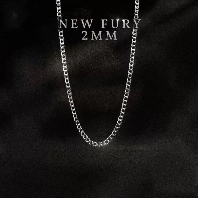 kalung titanium rantai pria dan wanita tidak pudar seumur hidup