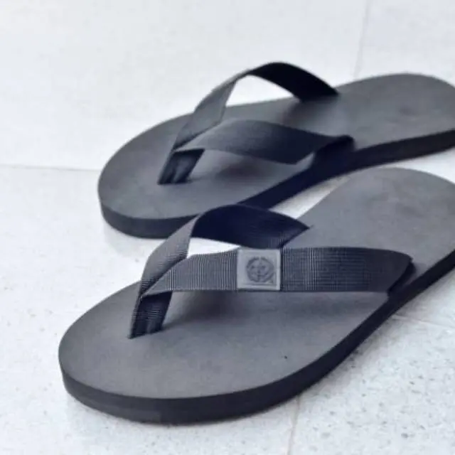 Abbe Sandal Original / Sendal Jepit Hitam 0