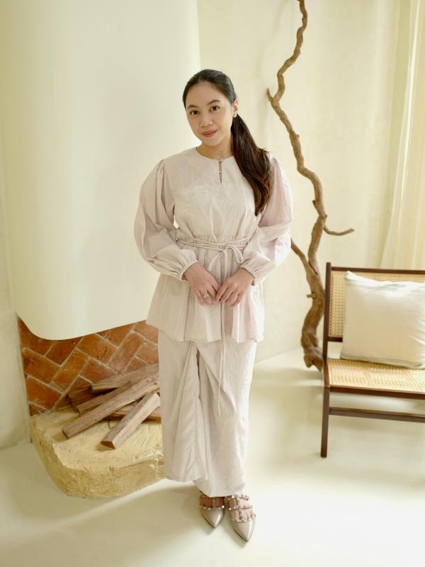ENCAPSULE – Seraya Set (Oat Embroidered One Set | Raya Collection) 0