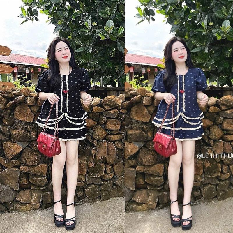 (Bigsize 60kg-90kg) Sét chân váy bèo tầng viền ren dễ thương vải đũi in hoạ tiết nơ xinh xắn - 2 màu : đen và xanh đen