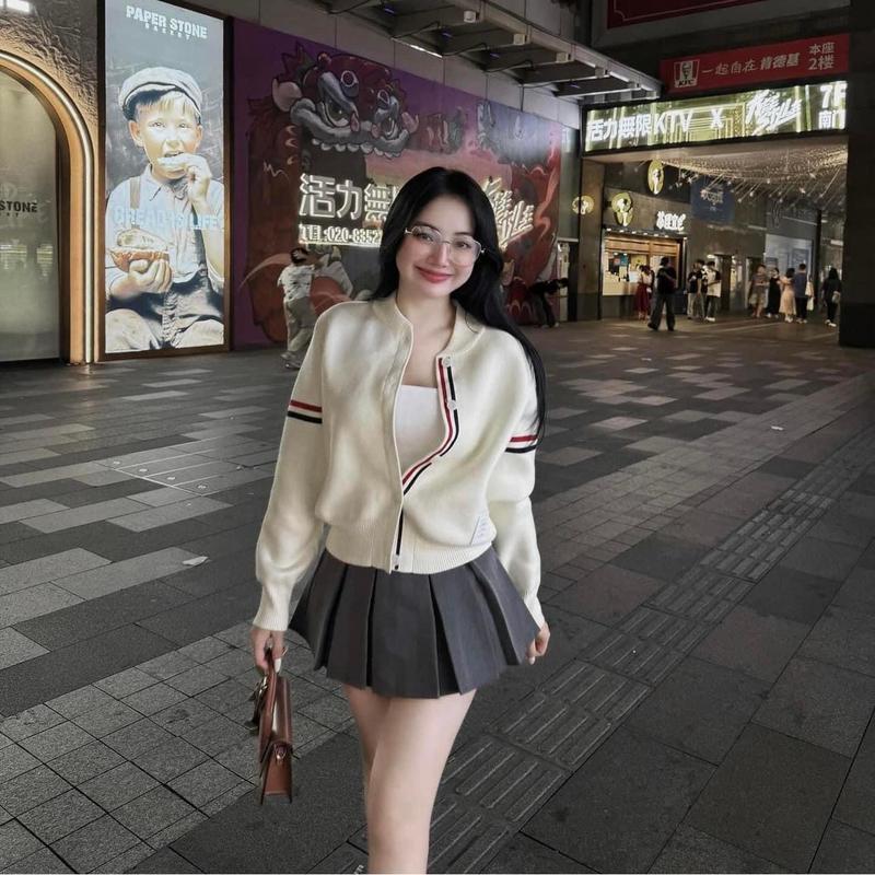 [NỈ 2 DA CHUẨN] Áo Khoác Bomber Phối Viền Nổ Đính Cúc ,Áo Khoác Nữ Kẻ Sọc Hottrend  – BY BOOM STORE | BigBuy360 - bigbuy360.vn