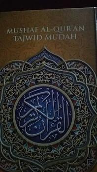 Product Review of Al-Quran Viral At-Tajwid A5 [SEDANG] Plus Terjemah from s**4 0