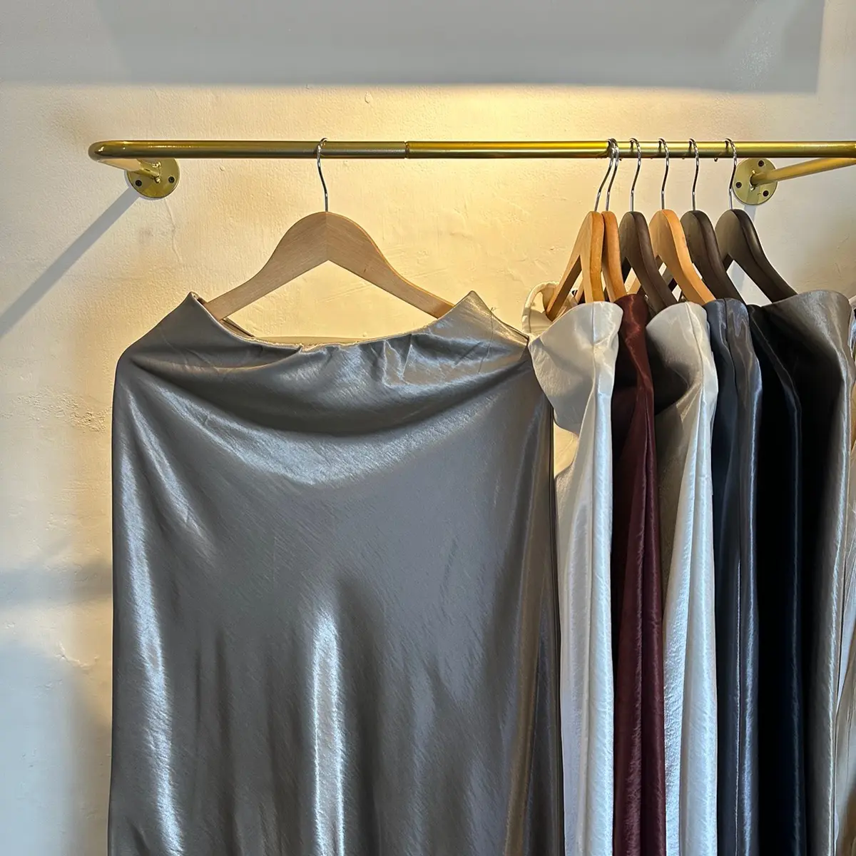 Rok Satin PREMIUM Wanita Model Bawahan Panjang kode CPLIS 220