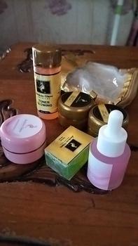 Product Review of JASKIN SKINCARE PAKET LENGKAP from S**7 0