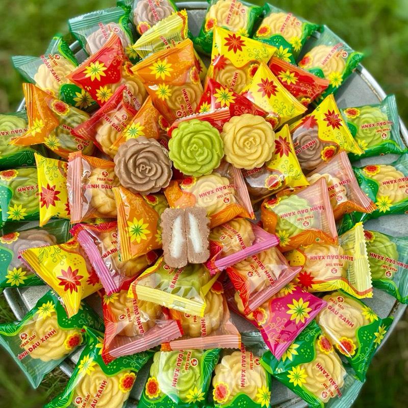  1 KG Bánh Đậu Xanh mochi Mix 4 Vị Thơm Ngon  Ít Ngọt   30-35 cái   