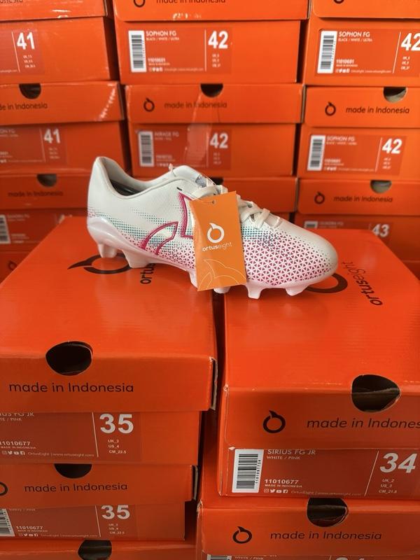 Ortuseight sirkus fg jr/white pink blue