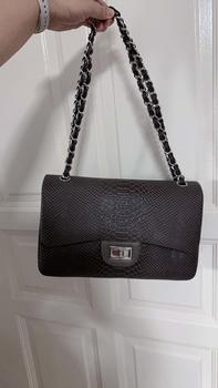Product Review of [PD0342]30cm luxury grade yak leather flap bag full grain leather crossbody bag PD0342 from M**3 0