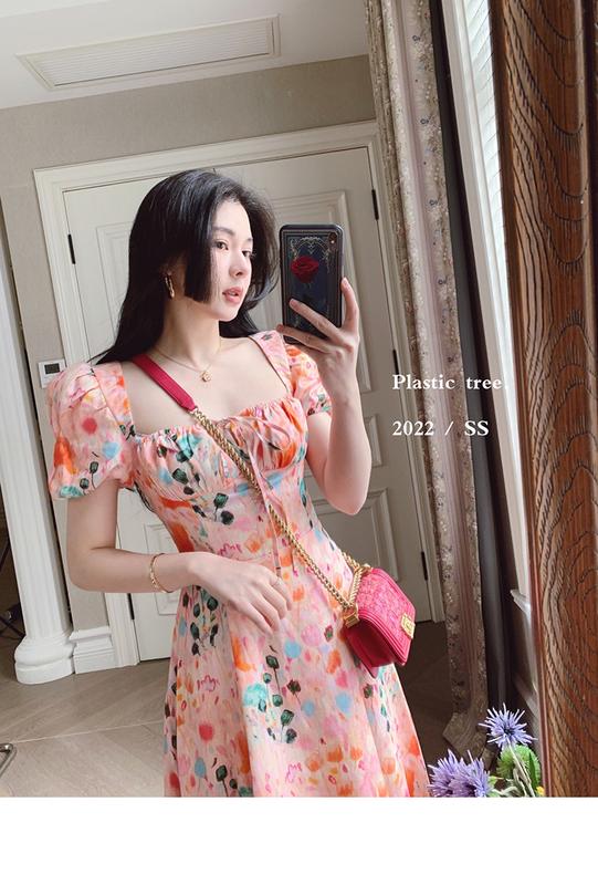Product Introduction of phụ nữ ăn mặcĐầm Voan Pháp, In Hoa Mùa Hè, Cạp Cao Xẻ Tà, Hàng Mới Về Cho Nữ, Bó Sát Eo, Cổ Vuông, Tay bồng Hoa, Đầm Midi Dress Women 30