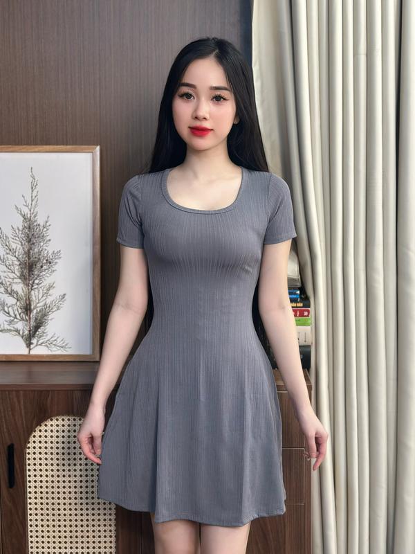C041 Đầm thiết kế form xoè tay ngắn năng động vải gân nhung đũa co dãn tốt mặc mát đi làm đi chơi đều đẹp by Thương Lê-199 C041