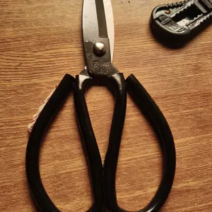 Gunting Kodok Kain Serbaguna Non Sticky Scissors