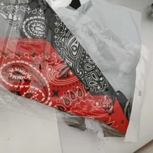 Gantungan Tas Charm Bag Keychain Bandana 35cm x 35cm Tersedia Berbagai Warna dan Desain