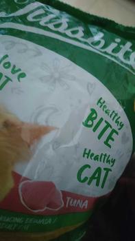 Product Review of Bundling 2 PCS Pussbite Makanan Kucing Kering Premium Frespack 800Gr from m**a 0